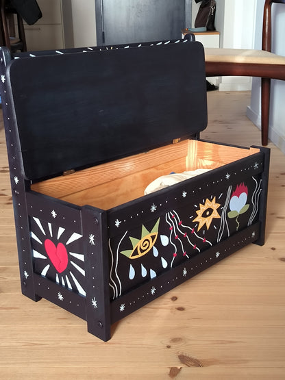 The (self)love bench